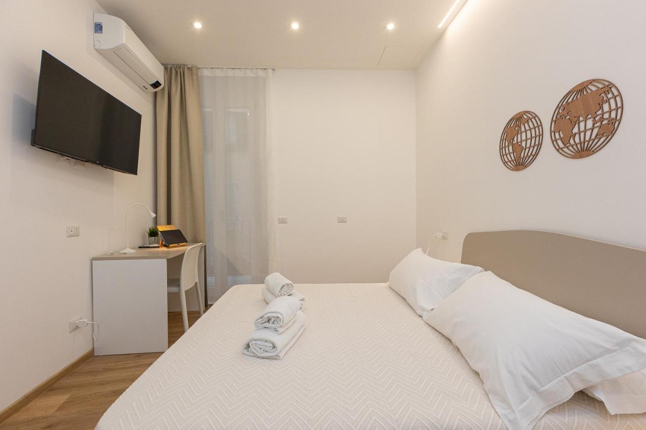 Colosseum Holidays - Three-bedroom Lägenhet *